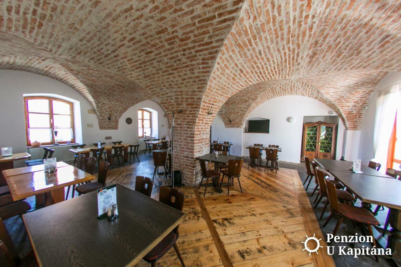 Penzion U Kapitana Valtice Luaran gambar